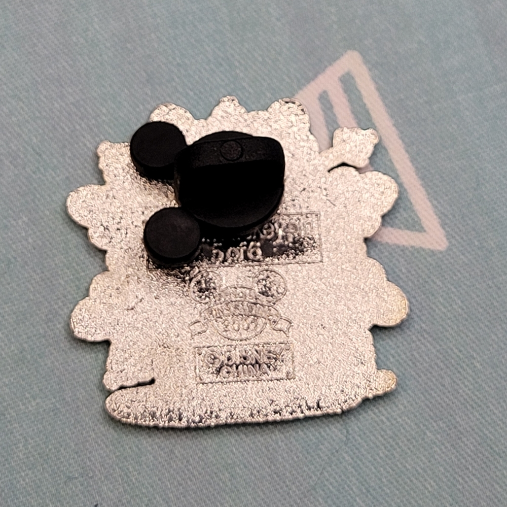 ⭐3 FOR $9, Goofy Snowman With Green Snowflake Hidden Mickey Disney Trading Pin - Picture 2 of 2